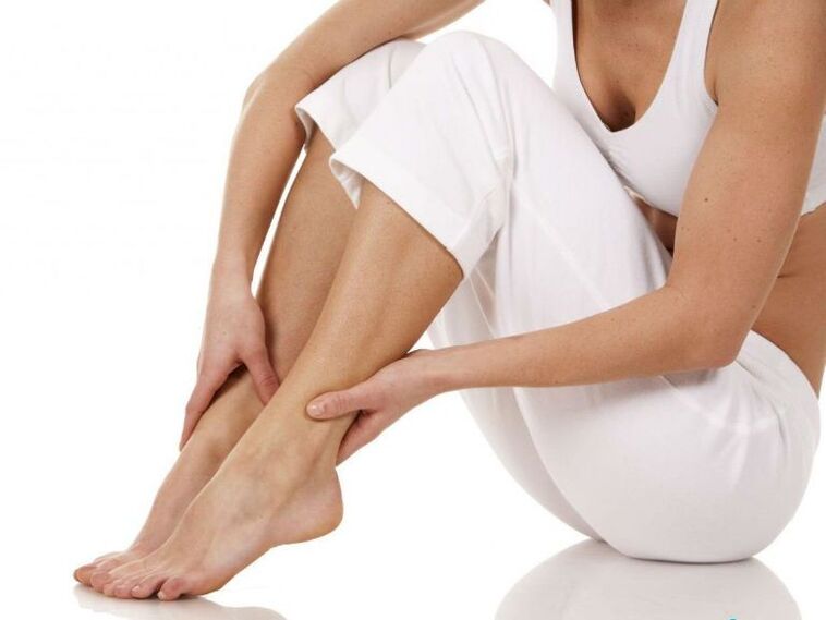 bacaklarda varis belirtileri